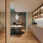 Hyatt Place Hotel 4*