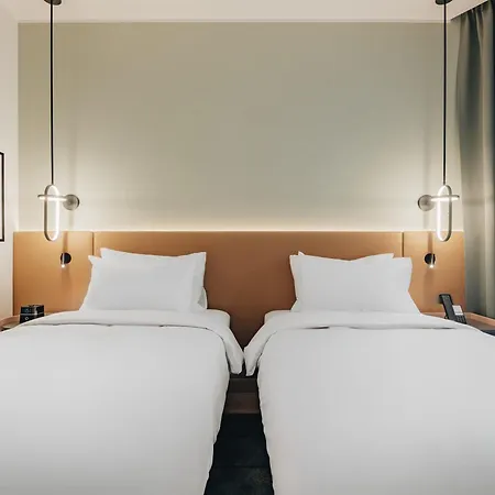 Hyatt Place Hotel 4*