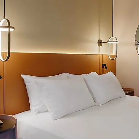 Hyatt Place Hotel 4*