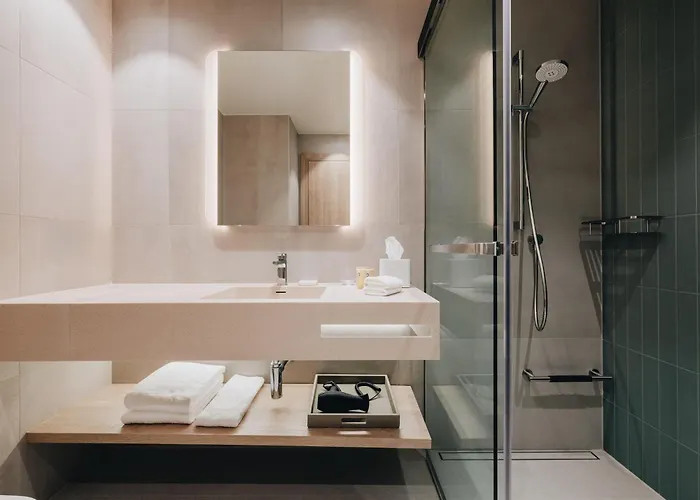 Hyatt Place Hotel 4*